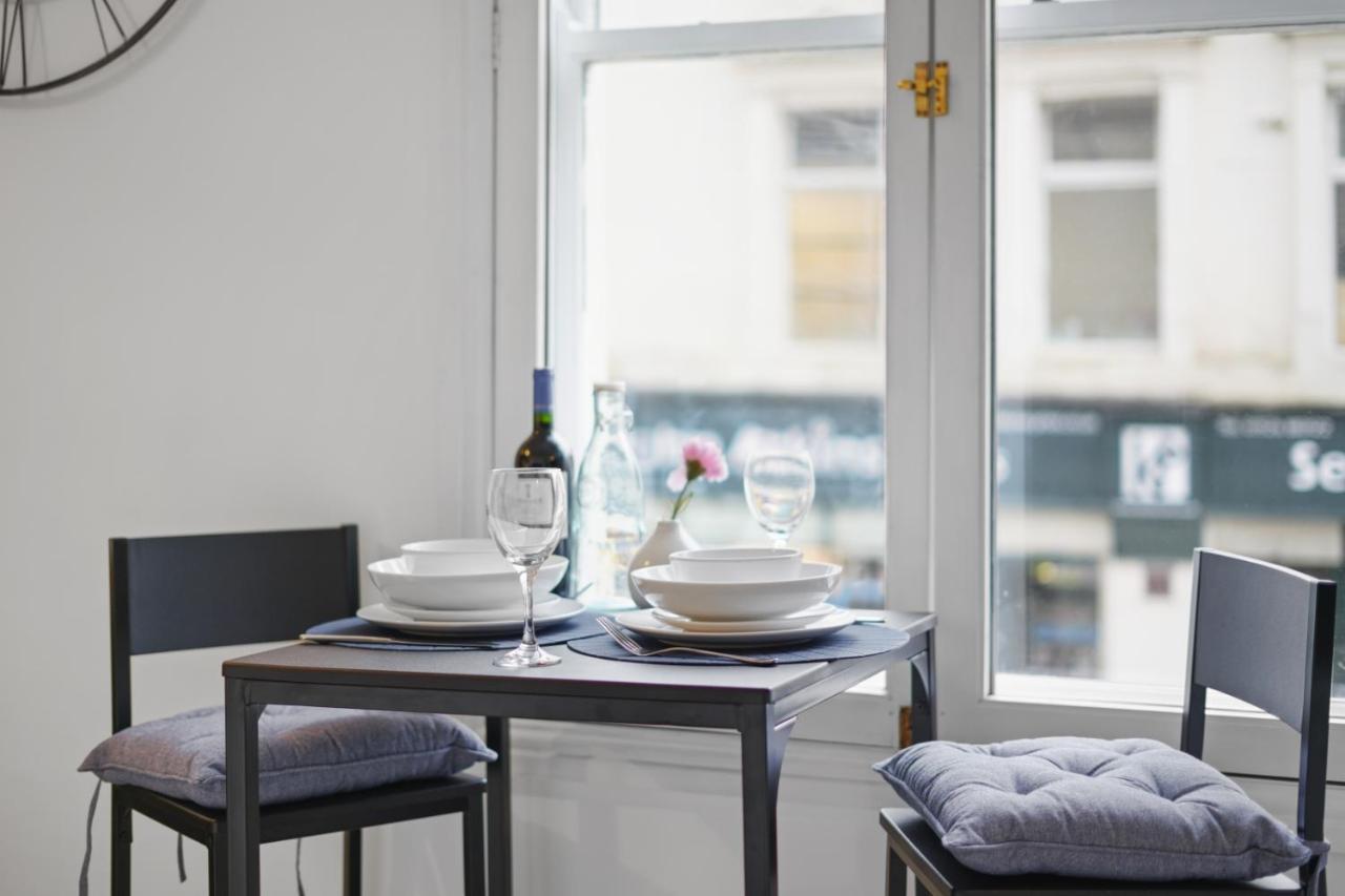 Central Gem Of Leamington Spa - Sleeps 5 Apartment Ngoại thất bức ảnh